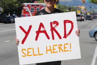 Yard Sell: A Script Handwritten Font for Creative Branding
